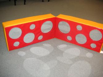 665
